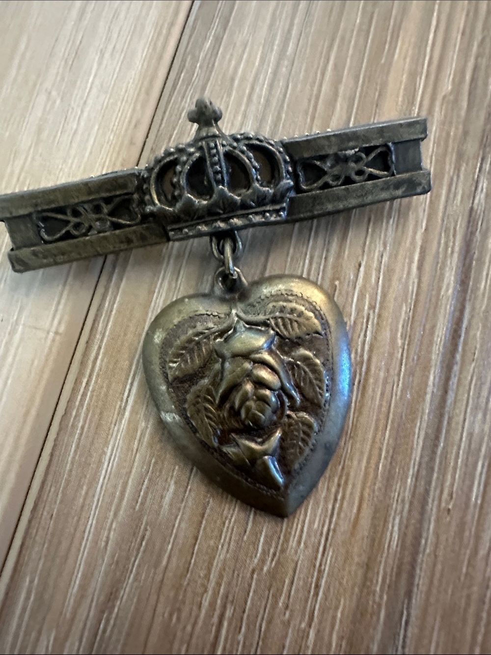 Vintage  Crown Bar With  Dangle Heart Brooch